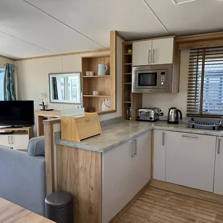 Summerleaze 11, Kamp alanı